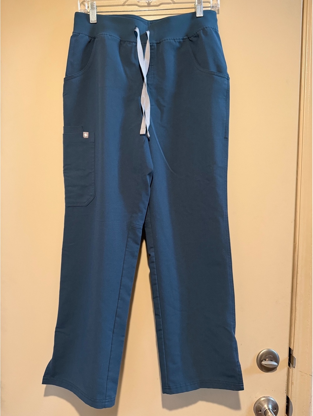 FIGS Kade Technical Collection Scrub Pants in Navy Blue, Size Small